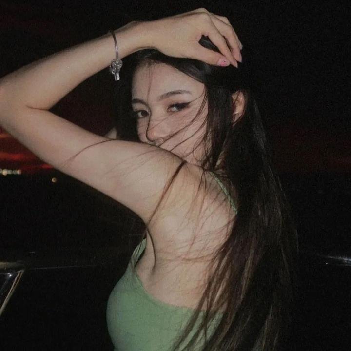 鹿乃子乃子虎视眈眈